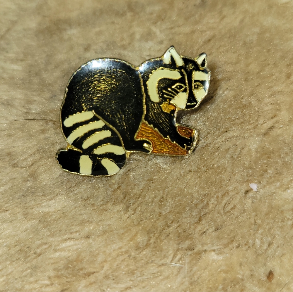 Vintage Raccoon Lapel Pin